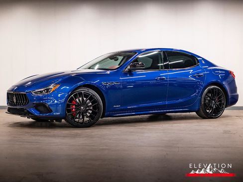 Used 2019 Maserati Ghibli S GranSport Q4 AWD/4WD image 1