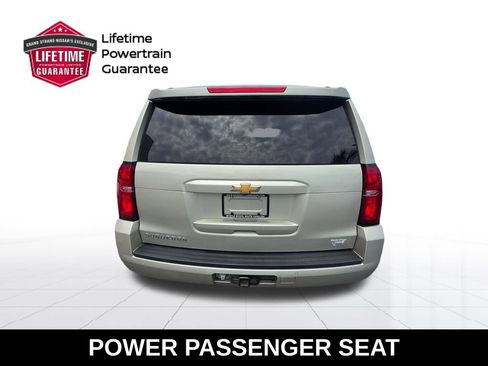 Used 2016 Chevrolet Suburban LT RWD image 9