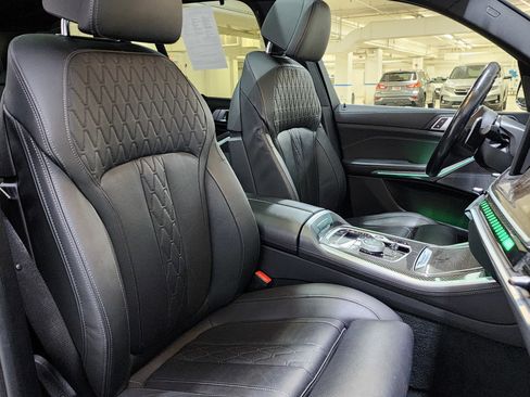 Used 2024 BMW X5 M60i image 22