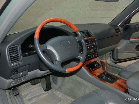 Used 1998 Lexus LS 400 RWD image 13