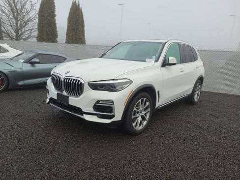 Used 2019 BMW X5 xDrive40i w/ Premium Package 2 image 1
