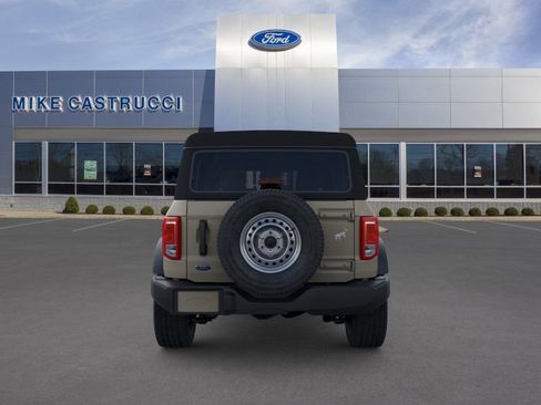 New 2025 Ford Bronco 4-Door AWD/4WD image 5