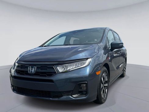 Certified 2025 Honda Odyssey EX-L image 8