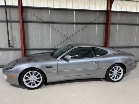 Used 2000 Aston Martin DB7 Vantage RWD image 5