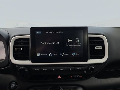 Certified 2026 Hyundai Venue SEL FWD image 21