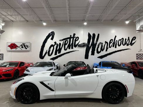 Used 2014 Chevrolet Corvette Stingray Convertible w/ 2LT Preferred Equipment Group image 32