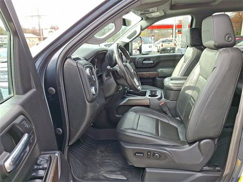 Used 2020 GMC Sierra 2500 Denali w/ Denali Ultimate Package image 13