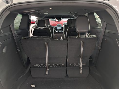 New 2026 Chrysler Pacifica Select image 7