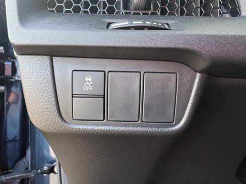 Used 2025 Honda CR-V LX image 12