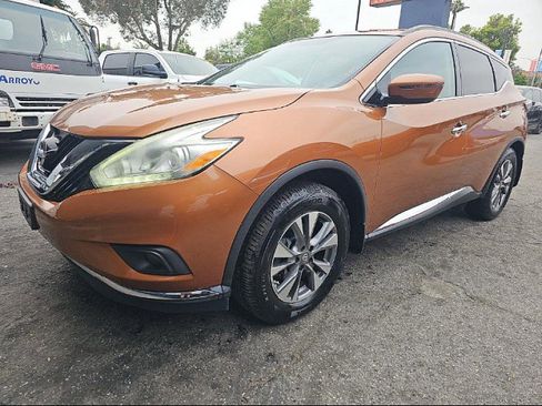 Used 2016 Nissan Murano SV w/ Premium Package FWD image 1