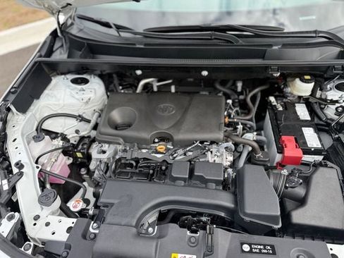 Used 2025 Toyota RAV4 LE image 12