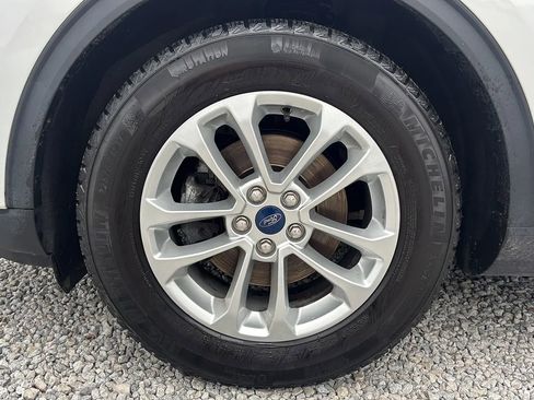 Used 2021 Ford Escape SE FWD image 12