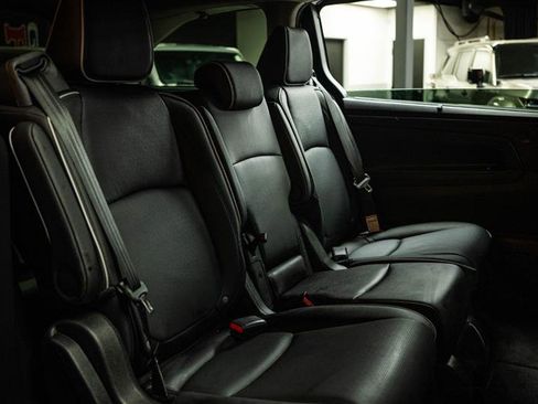 Used 2026 Honda Odyssey Elite image 13