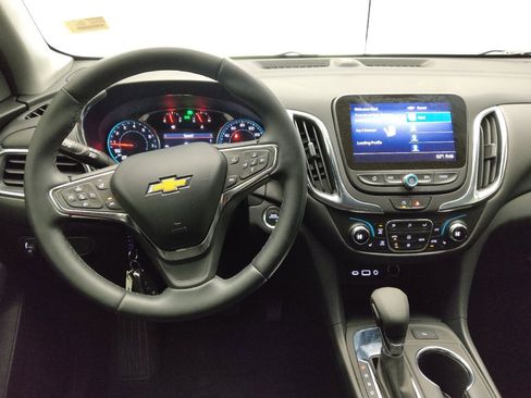 Used 2024 Chevrolet Equinox LT image 22