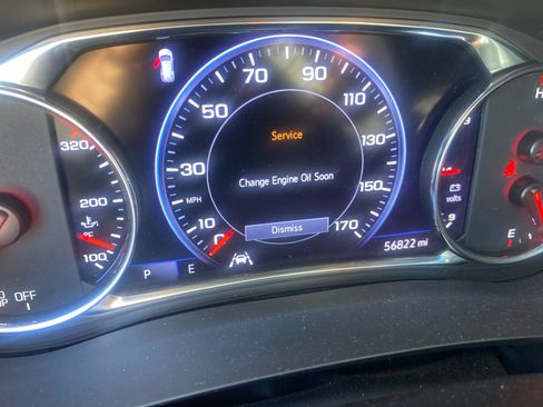 Used 2023 Chevrolet Traverse Premier w/ Redline Edition AWD/4WD image 14