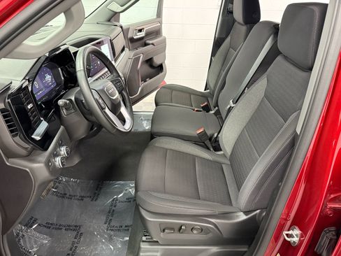 Used 2024 GMC Sierra 1500 Elevation AWD/4WD image 11
