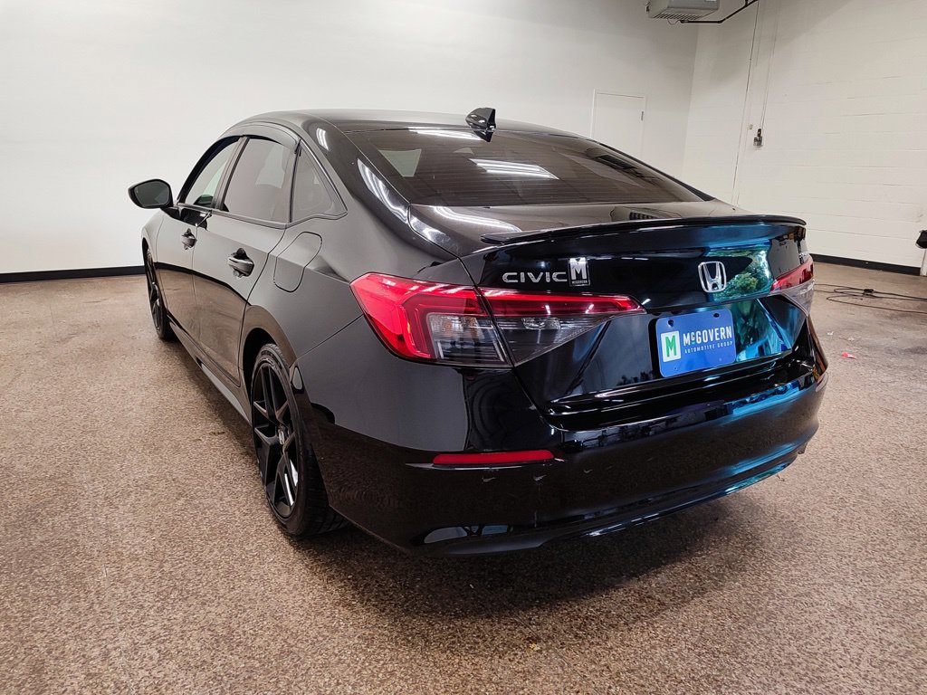 Used 2023 Honda Civic Sport image 3