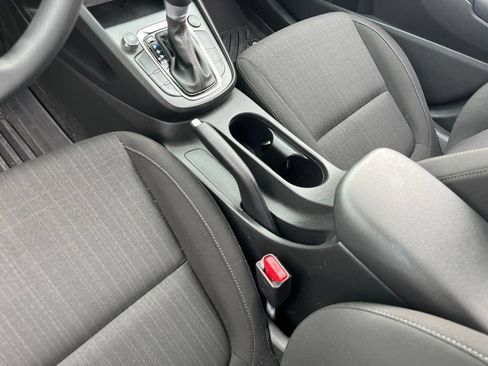 Used 2023 Hyundai Kona SEL w/ Cargo Package FWD image 17