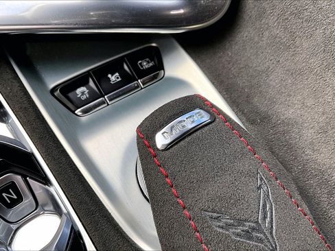 Used 2023 Chevrolet Corvette 3LT w/ Z51 Performance Package image 26