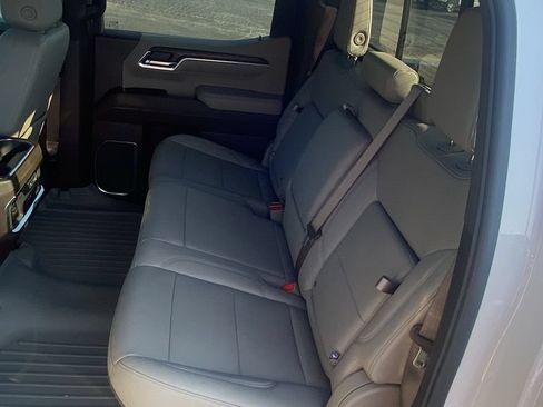 Used 2024 GMC Sierra 1500 SLT w/ SLT Premium Plus Package AWD/4WD image 14