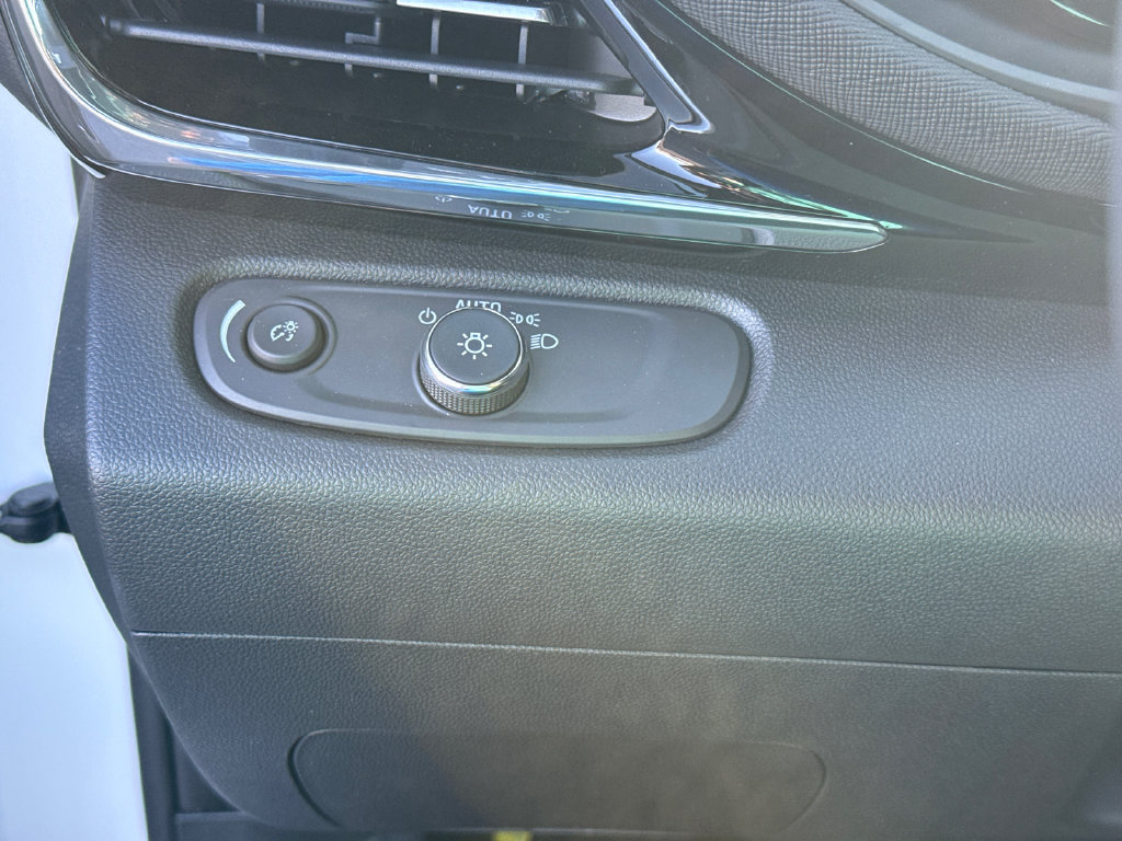 New 2026 Buick Envista Sport Touring w/ Convenience I Package FWD image 18