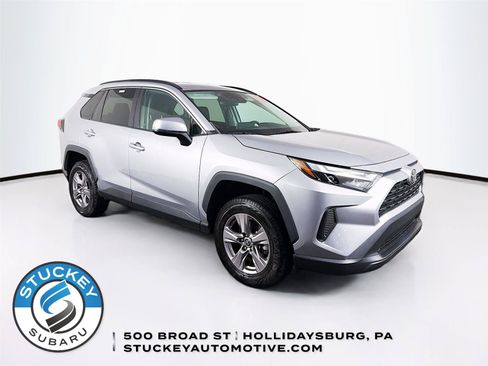 Used 2023 Toyota RAV4 XLE AWD/4WD image 1