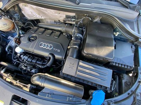 Used 2018 Audi Q3 2.0T Premium w/ Convenience Package image 29