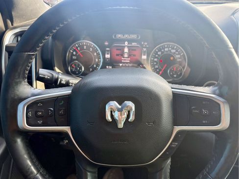 Used 2020 RAM 1500 Lone Star AWD/4WD image 16