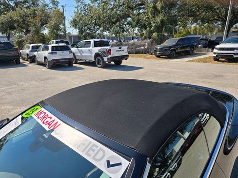 Used 2023 BMW 430i Convertible w/ Premium Package image 11