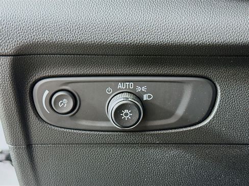 Used 2023 Buick Envision Preferred w/ Sport Touring Package image 17