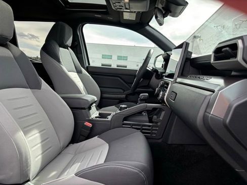 Used 2024 Toyota Tacoma TRD Off-Road w/ TRD Off Road Upgrade Package image 30