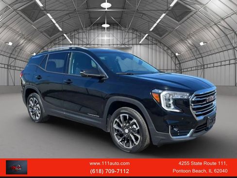 Used 2022 GMC Terrain SLT w/ Tech Package AWD/4WD image 1