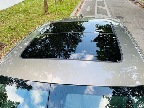 Used 2020 Chevrolet Malibu LT image 15