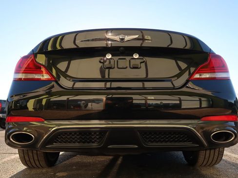 Used 2021 Genesis G70 3.3T image 10