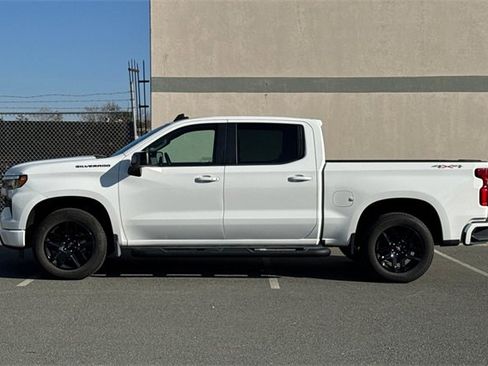 Used 2023 Chevrolet Silverado 1500 RST w/ Rally Edition image 7