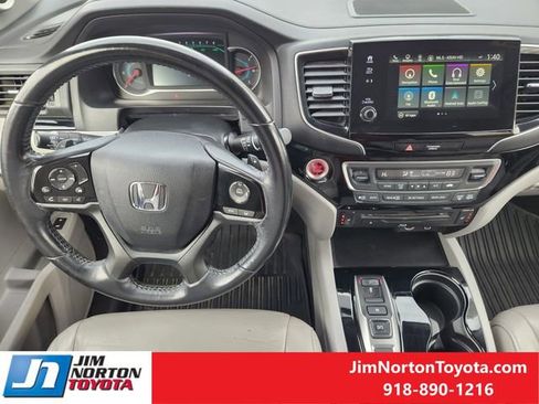 Used 2019 Honda Pilot Touring image 30