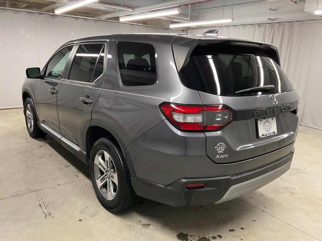 Used 2024 Honda Pilot EX-L image 11