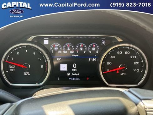 Used 2021 Chevrolet Tahoe Premier w/ Premium Package AWD/4WD image 26