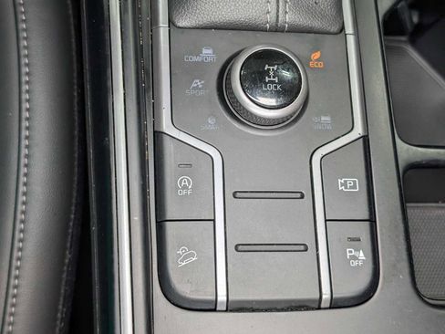 Certified 2022 Kia Sorento S image 28