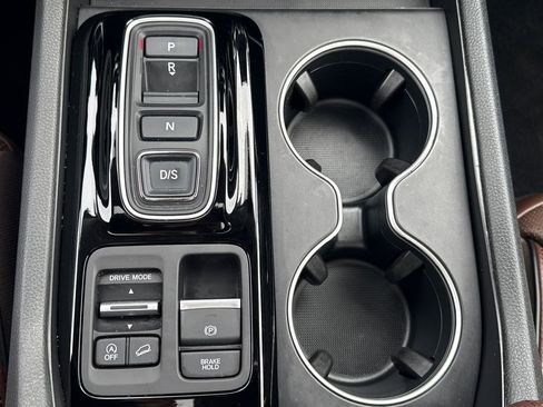 Certified 2023 Honda Pilot Elite image 36