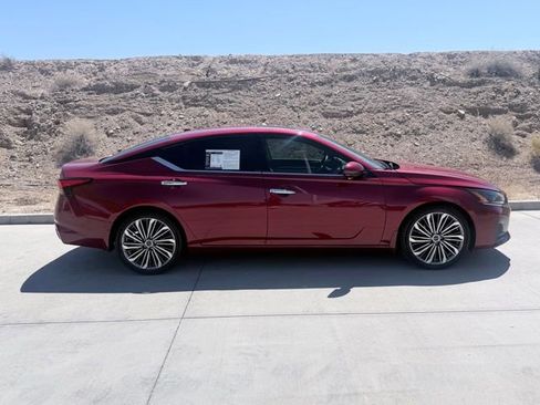 Certified 2023 Nissan Altima 2.5 SL FWD image 4