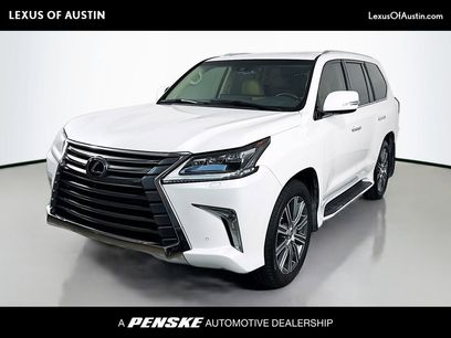 Used 2017 Lexus LX 570 4WD w/ Luxury Package