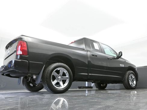 Used 2018 RAM 1500 Express w/ Express Value Package image 33