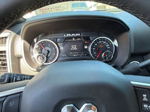 New 2025 RAM 5500 4x4 Regular Cab image 24