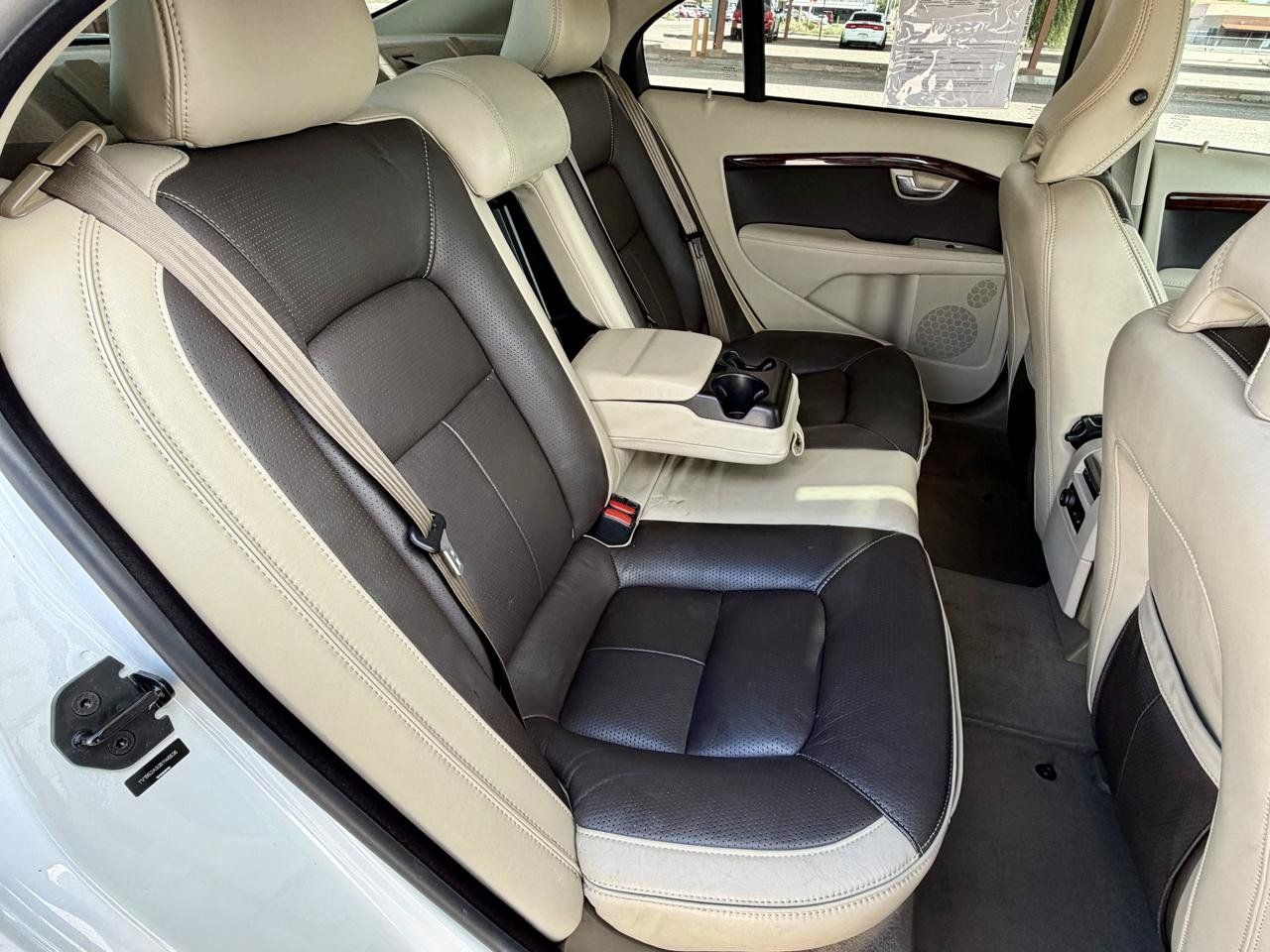 Used 2011 Volvo S80 3.2 w/ Inscription Pkg FWD image 12