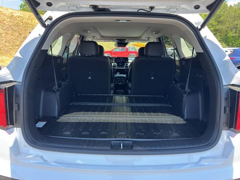 Used 2023 Kia Sorento SX AWD/4WD image 18