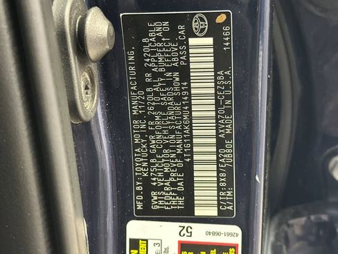 Used 2021 Toyota Camry SE image 28