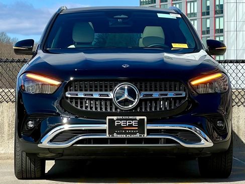 Certified 2026 Mercedes-Benz GLA 250 4MATIC image 3