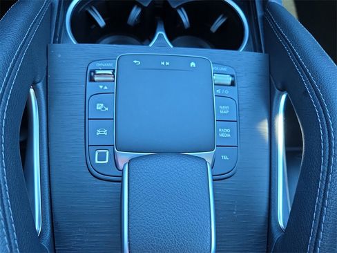 Certified 2025 Mercedes-Benz GLE 450 4MATIC image 26