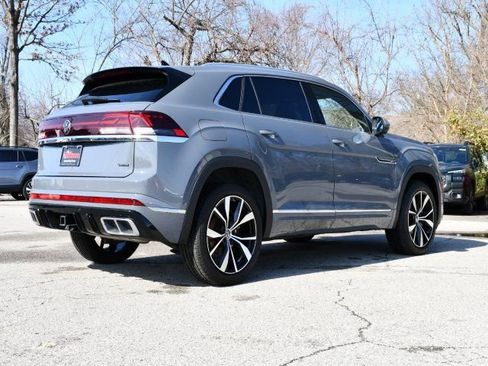 New 2026 Volkswagen Atlas Cross Sport SEL Premium R-Line image 7